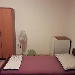 Hostel Flora